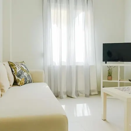 Minimalistic City Apartment, Vesta Philoxenia Daire Selanik