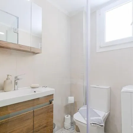 Minimalistic City Apartment, Vesta Philoxenia Daire